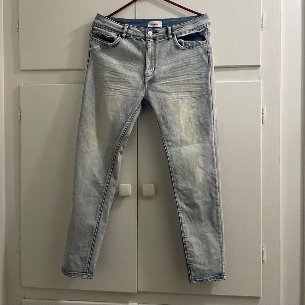 BAMBOO women’s Faded Blue Slim Jeans